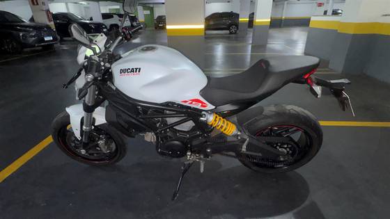 DUCATI MONSTER 797 DUCATI MONSTER 797